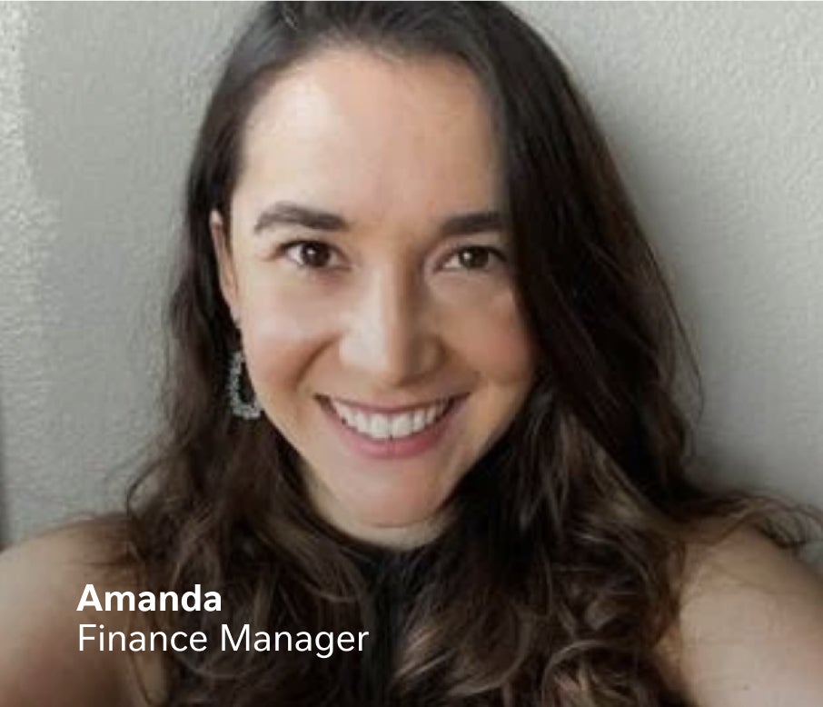 Headshot of Amanda